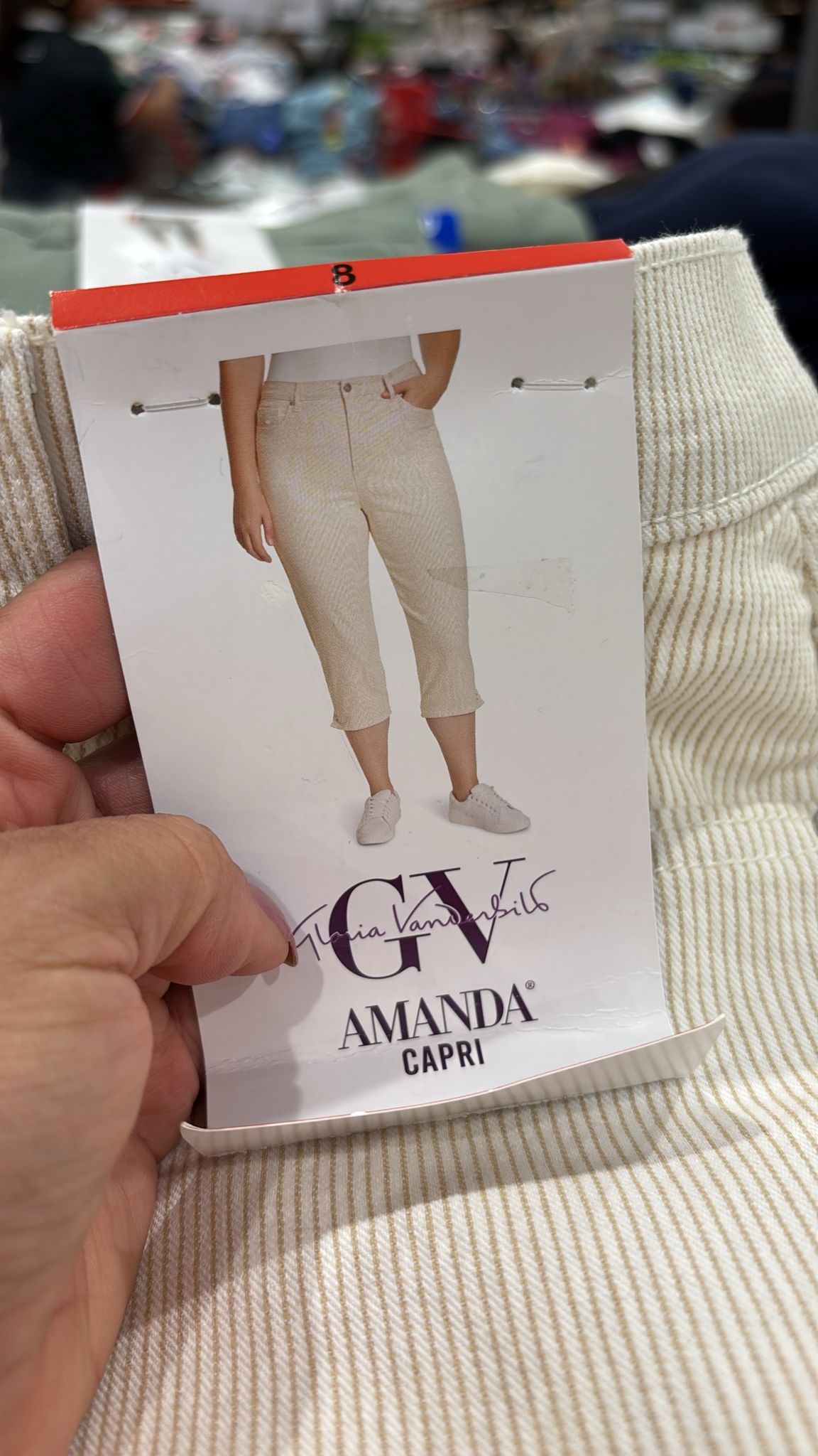 C. Pantalones Capri Amanda de Gloria Vanderbilt para Mujer - Imagen 4
