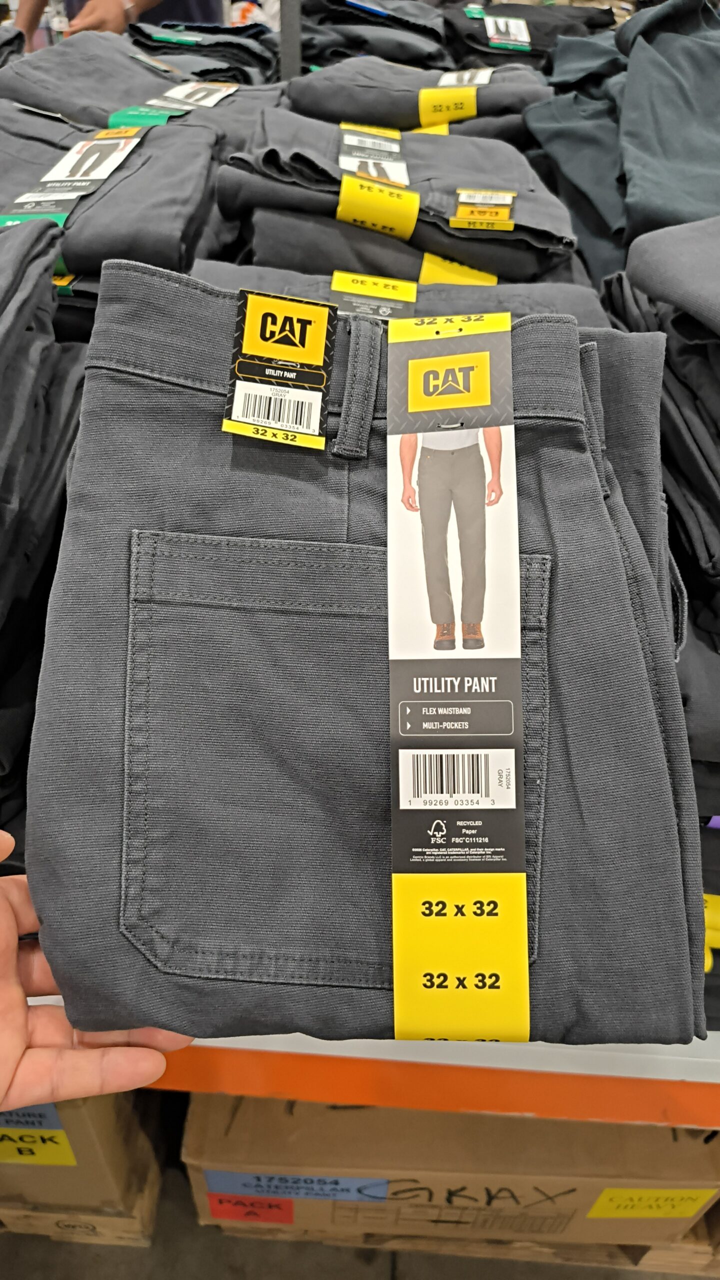C. Pantalón Utilitario de Trabajo Rudo CAT para Hombre - Imagen 9