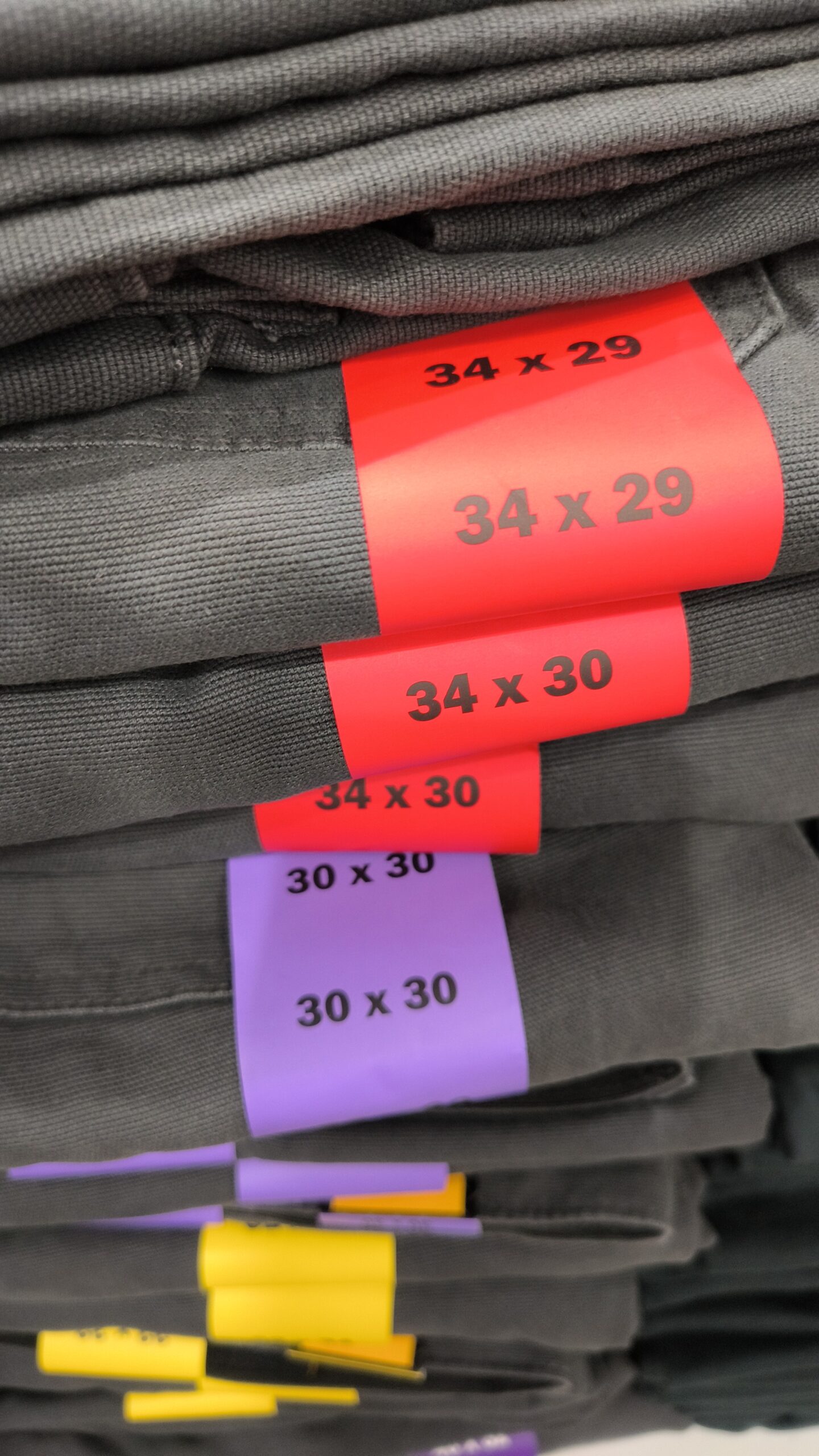 C. Pantalón Utilitario de Trabajo Rudo CAT para Hombre - Imagen 8
