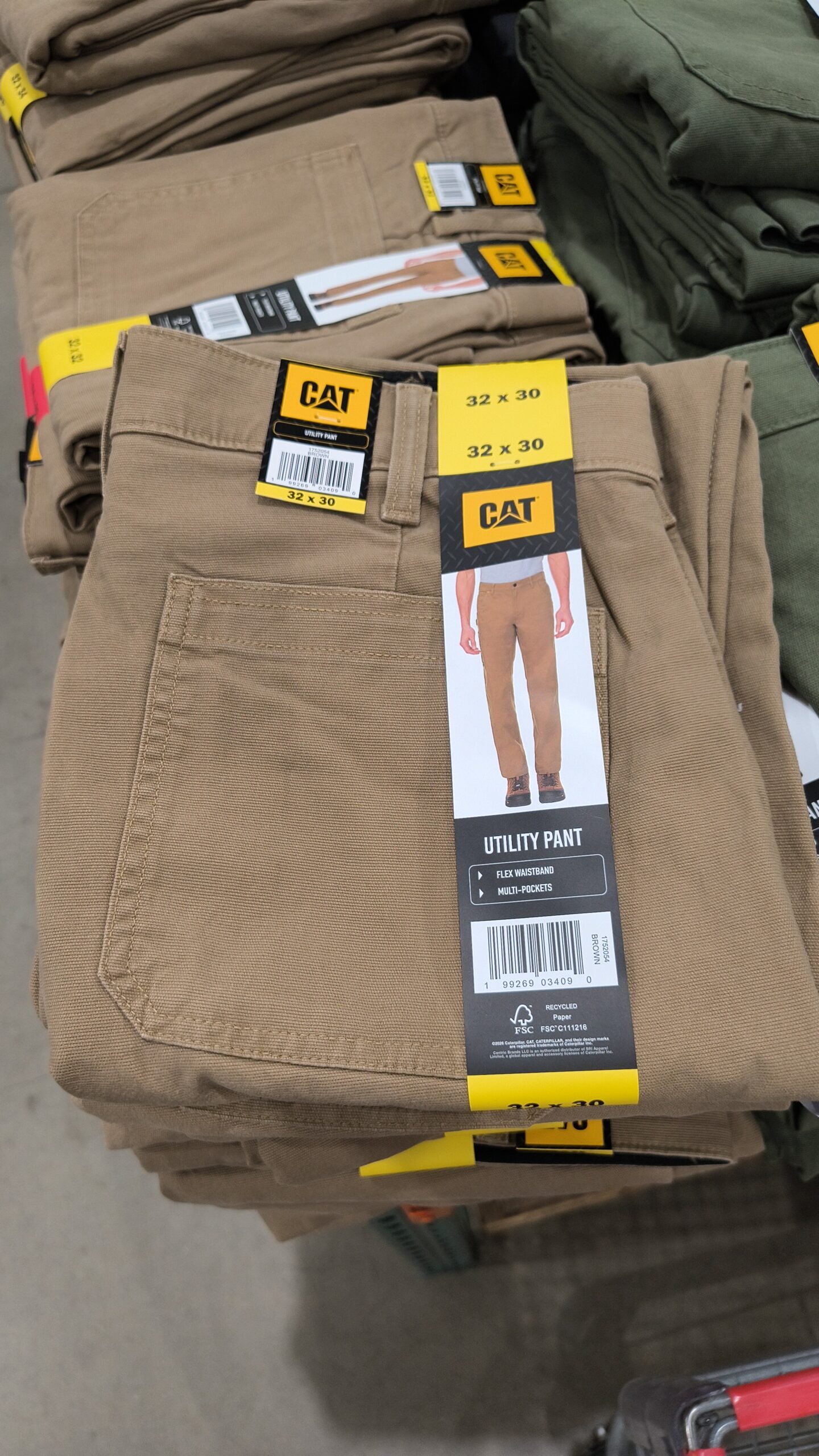 C. Pantalón Utilitario de Trabajo Rudo CAT para Hombre - Imagen 5